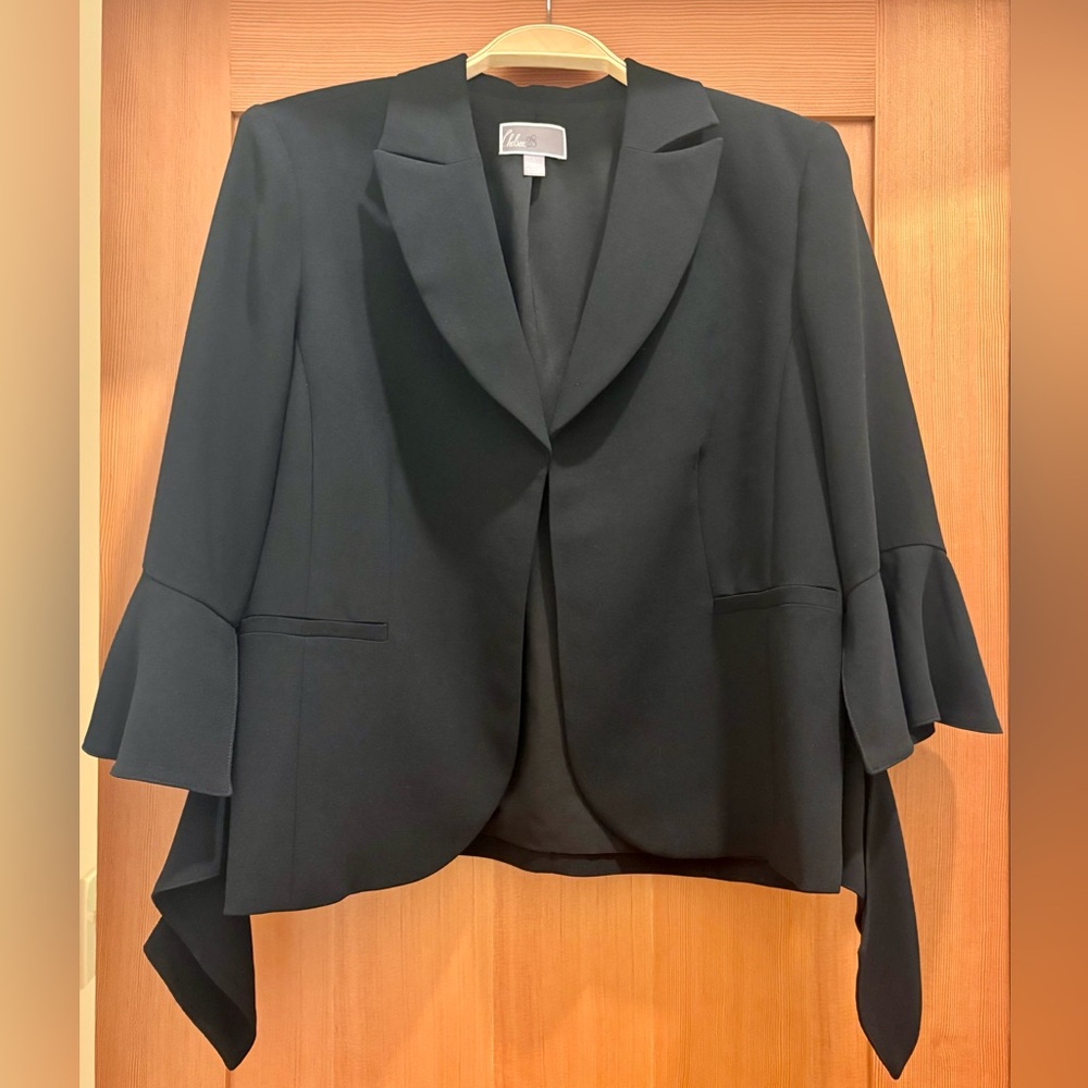 Chelsea 28 Ruffle Sleeve Blazer - Picture 2 of 12